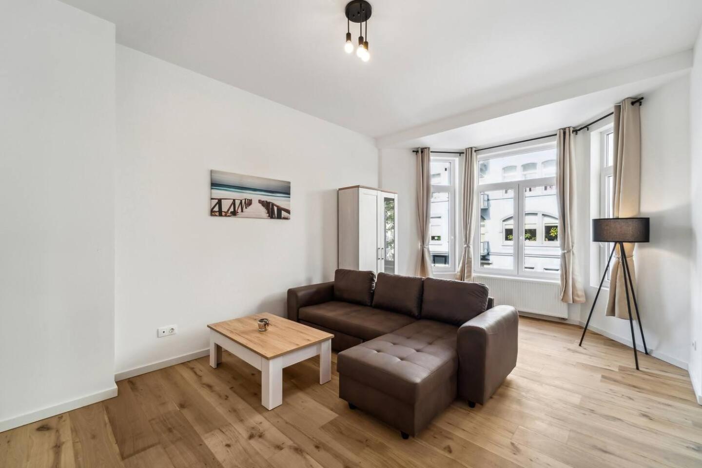 Infinity Stay Ferienapartments Rheinstrasse Wilhelmshaven Exterior photo