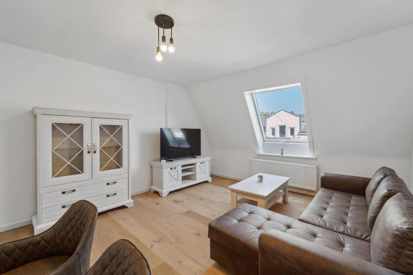 Infinity Stay Ferienapartments Rheinstrasse Wilhelmshaven Exterior photo